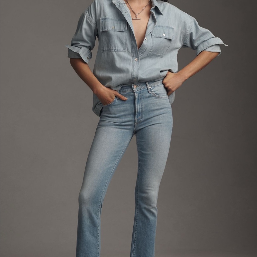 MOTHER The Insider Frayed Ankle Jeans